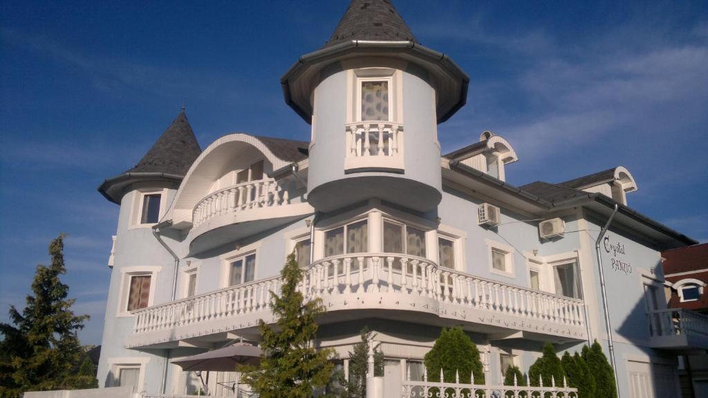 Crystal Es Susanne Panzio Bed & Breakfast Siofok Dış mekan fotoğraf